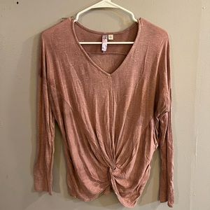Long sleeve pink knotted top